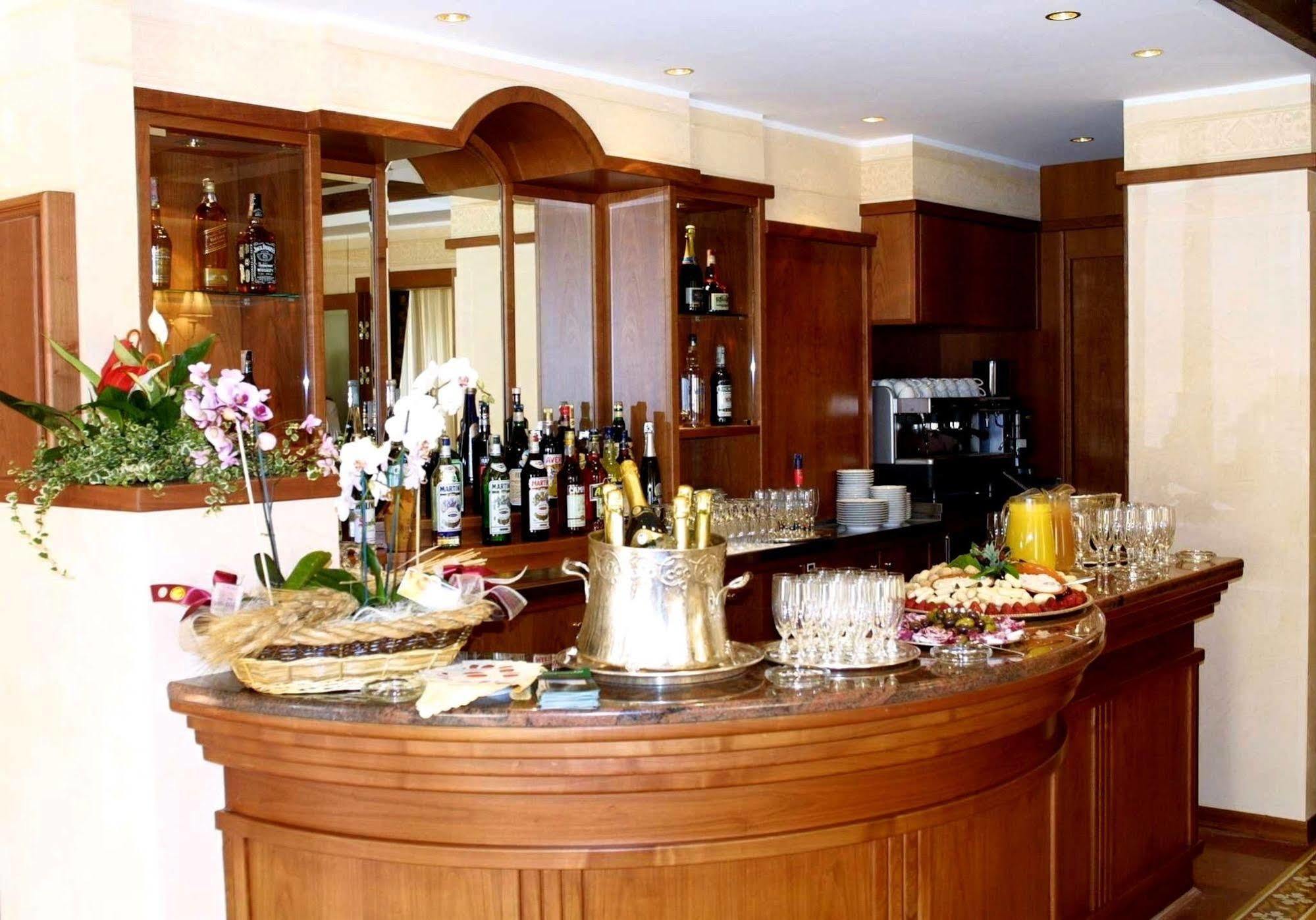 Hotel Antico Masetto Lamporecchio Restoran gambar